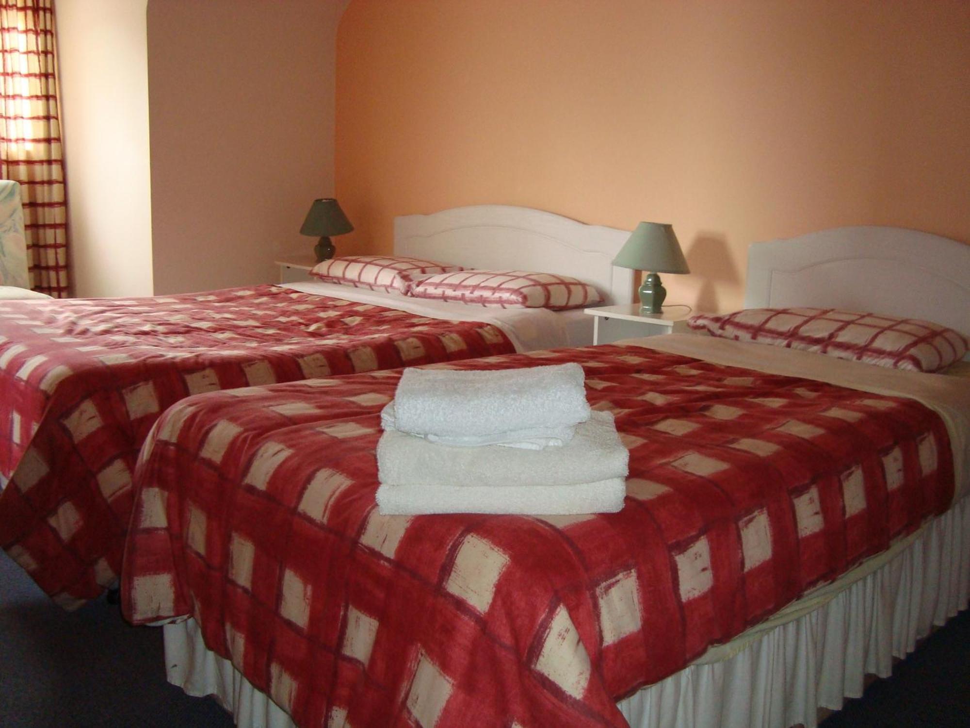 Hy Breasal B&B Achill Sound Exteriér fotografie