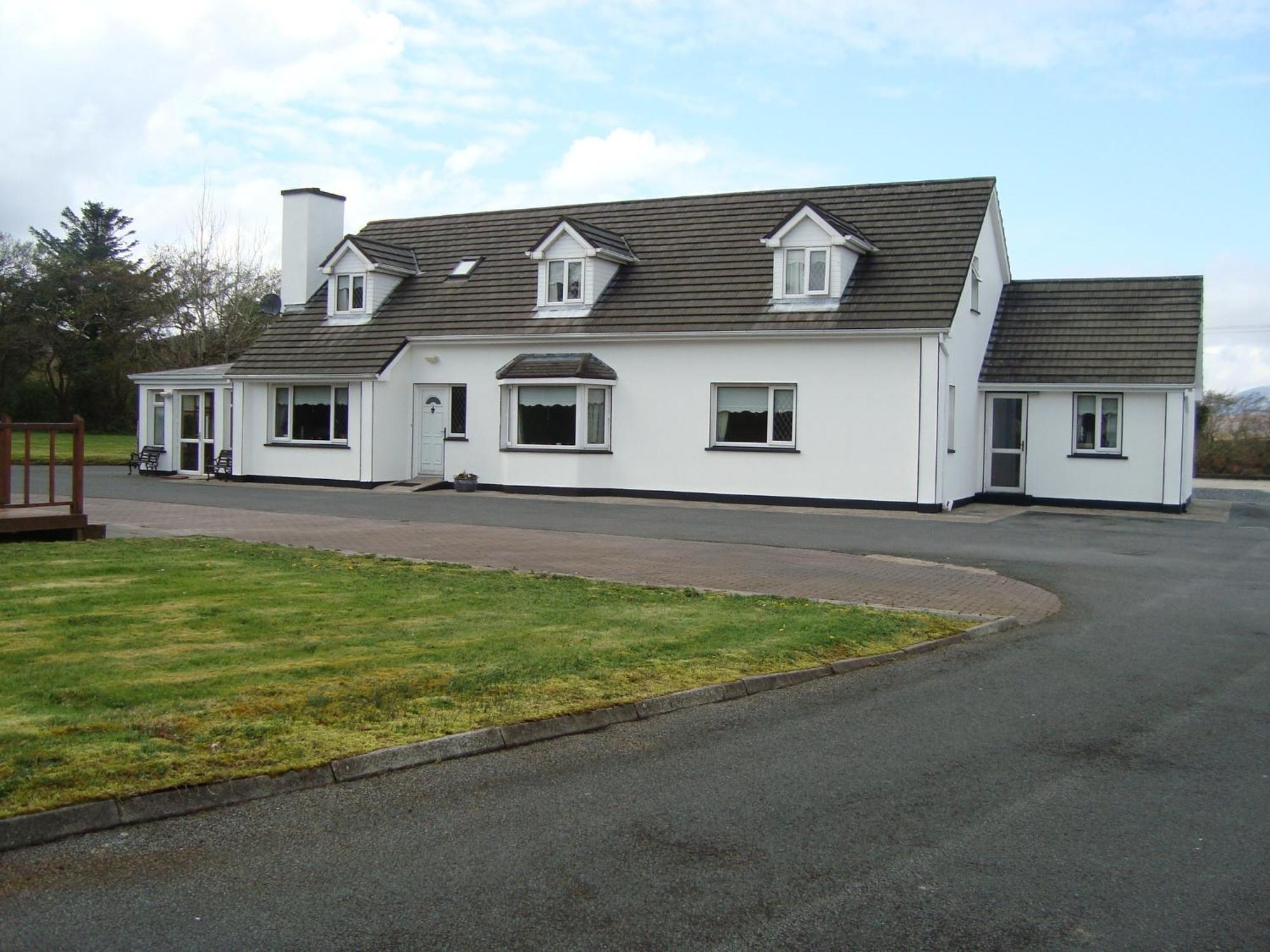 Hy Breasal B&B Achill Sound Exteriér fotografie
